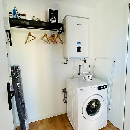 Apartment La Halte Occitane - Classe 3 Etoiles - 1 Chambre, Parking, Terrasse, Inclus Montauban